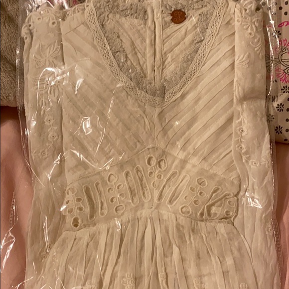 NWOT Free People Tunic in Ivory - Picture 3 of 10